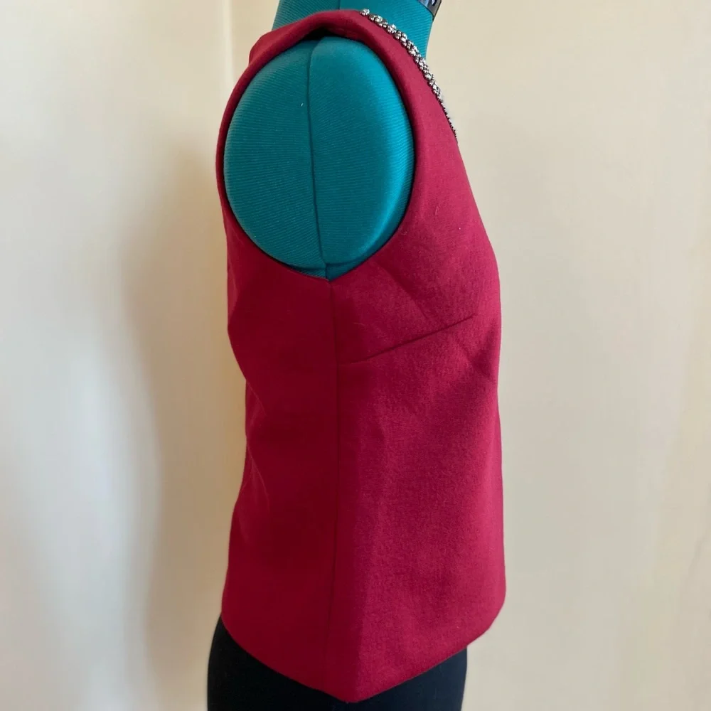 Cynthia Rowley Jeweled Maroon sleeveless Sweater top - Picture 4 of 6